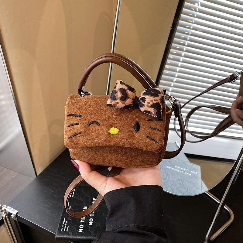 

Sweet leopard print bow handbag women s fashion autumn and winter new handbag cartoon cat messenger bag