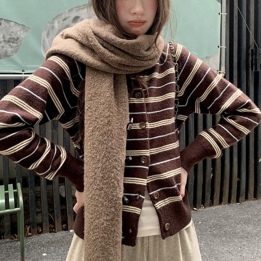 Retro contrasting striped knitted cardigan women's Korean version autumn and winter new lazy casual and thin design versatile sweater