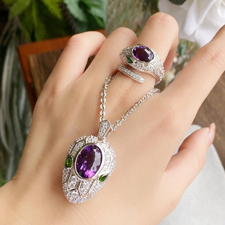 Šperky Haute Couture Ametystový Hadí Set Fialový Diamantový Hadí Přívěsek Otevírací Prsten Barevné Pokladní Náušnice Krátký Řetízek na Klíční Kost