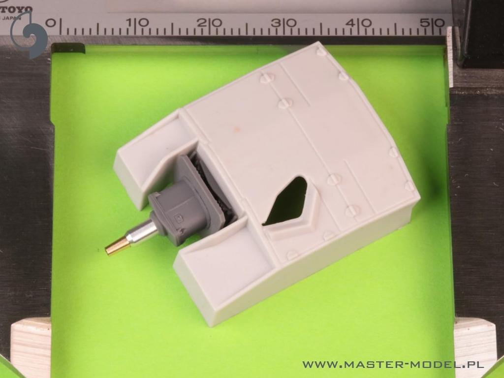 Master Model WW2 German StuK 37 Barrel with Mantlet III Plastic Model Parts 1/72 7.5cm L/24 (for Sturmgeschütz A/B/C/D/E) GM-72-035 (Tank)