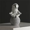 Statues Miniatures Gift Spaceman Moon Sculpture Decorative Astronaut Figurines Astronaut Model