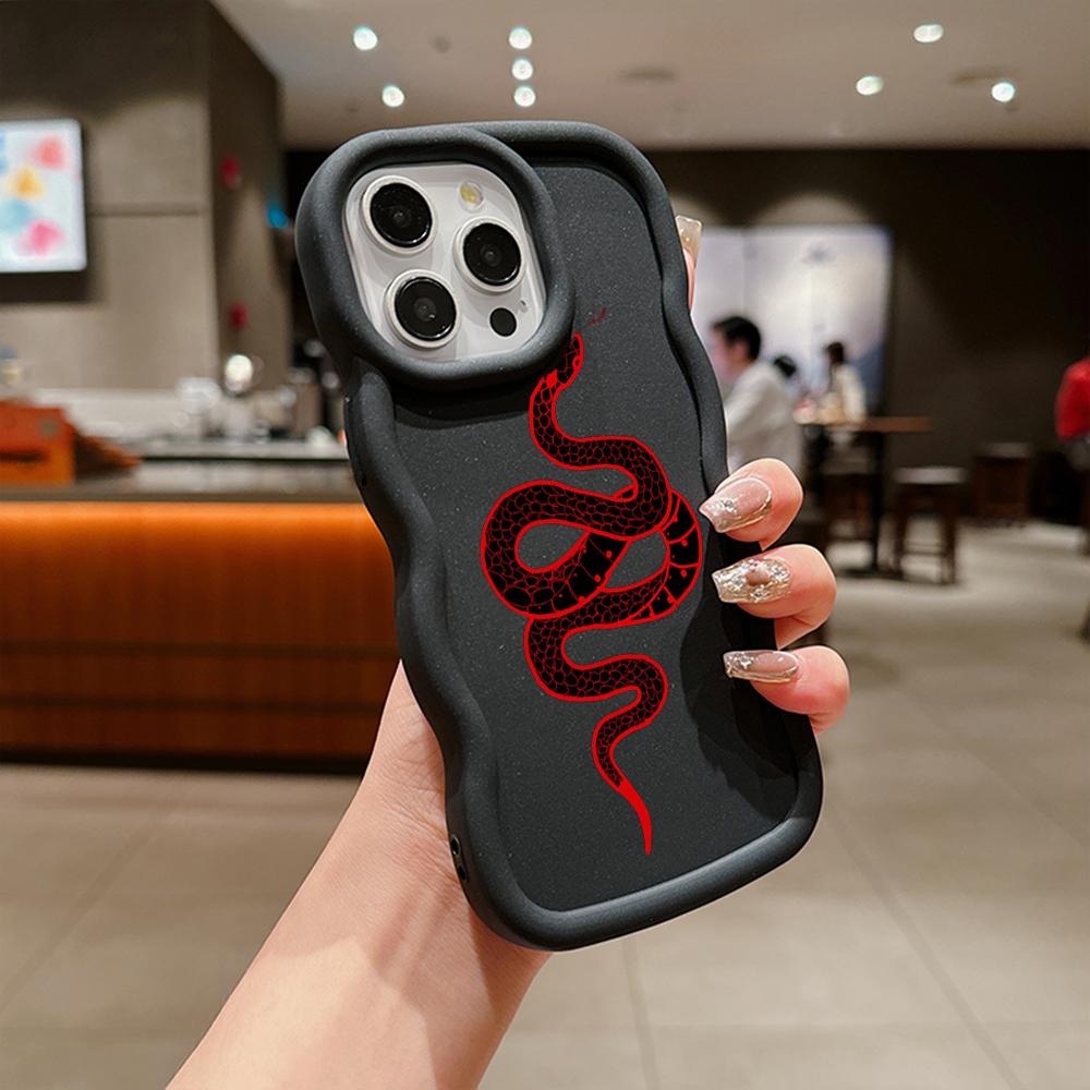 N73 Чехлы для телефонов N73 Black Gold Snake Design Macaron с волнистыми краями — фото 9