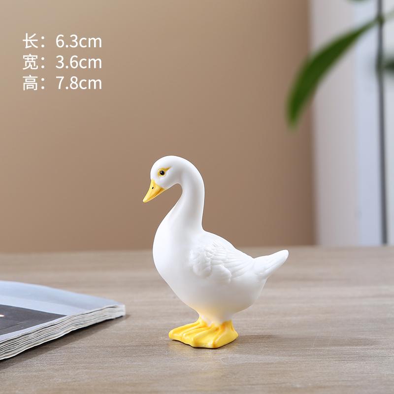 1pcs Ceramic Duck Tea Pet Home Desktop Decorations Cute Tea Ornaments Can Raise White Ducks Landscaping Small Animal Handicrafts