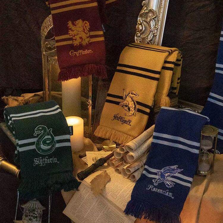 Harry Potter Thickened Gryffindor & Slytherin Cashmere Snood: Comfortable and Versatile