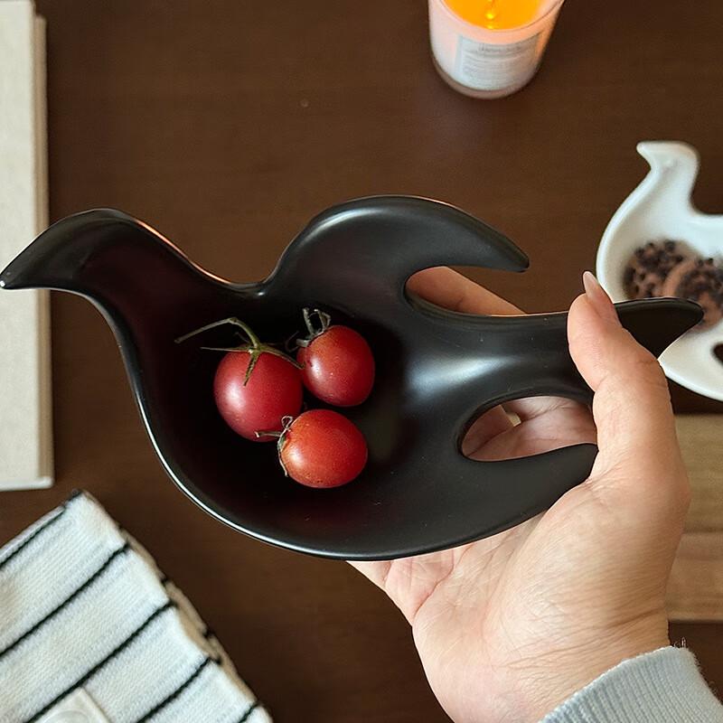 

Minimalist Ceramic Paper Crane Dipping Dish Set