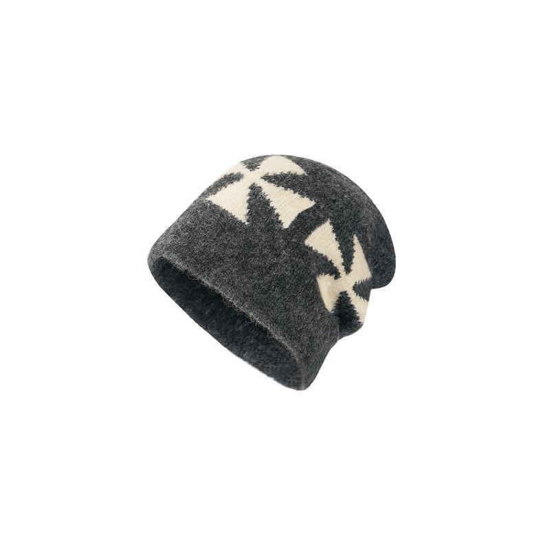 Big head circumference black wool hat women's winter new warm fashion show face small cold hat knitted hat tide