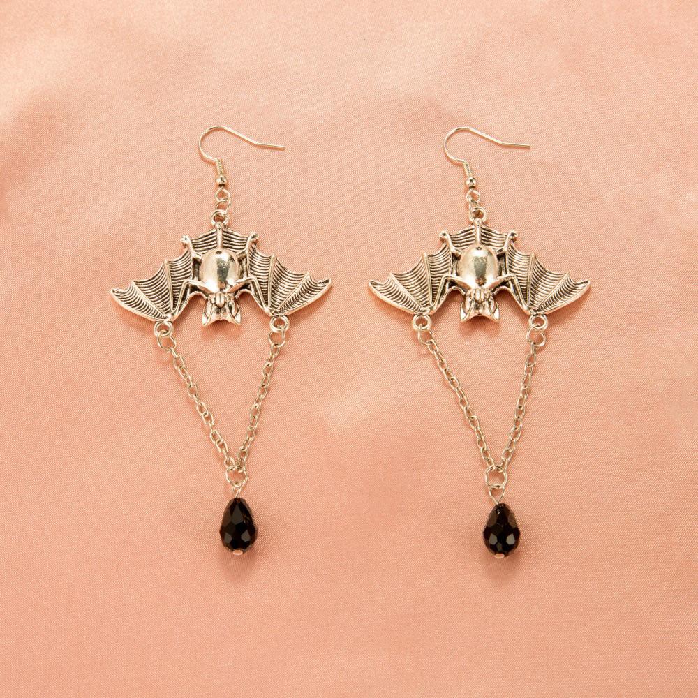 Colier Gotic Întunecat cu Lilieci pentru Claviculă: Tendință versatilă europeană și americană