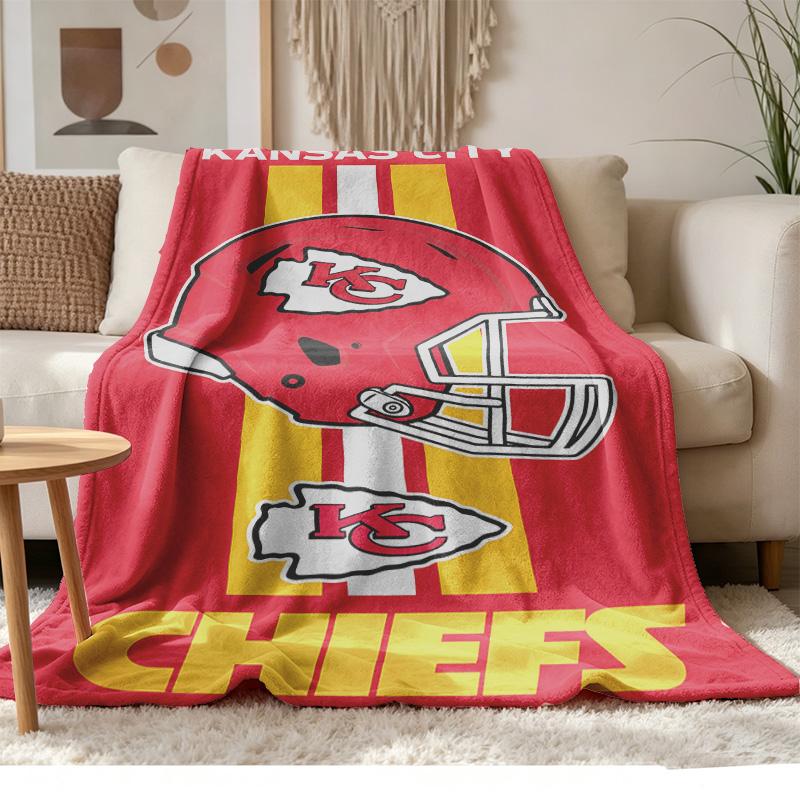 kansas city chiefs Soft and comfortable flannel Suitable for sofas living rooms outdoor camping travel and also makes a great anniversary gif