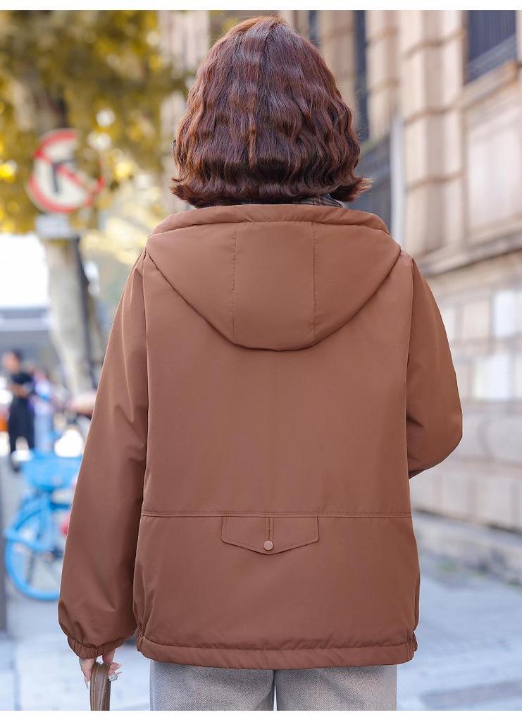 Mom's 2025 Hip-Hugging Winter Down Jacket - Stylish Plus Size for Middle-Aged & Elderly Women