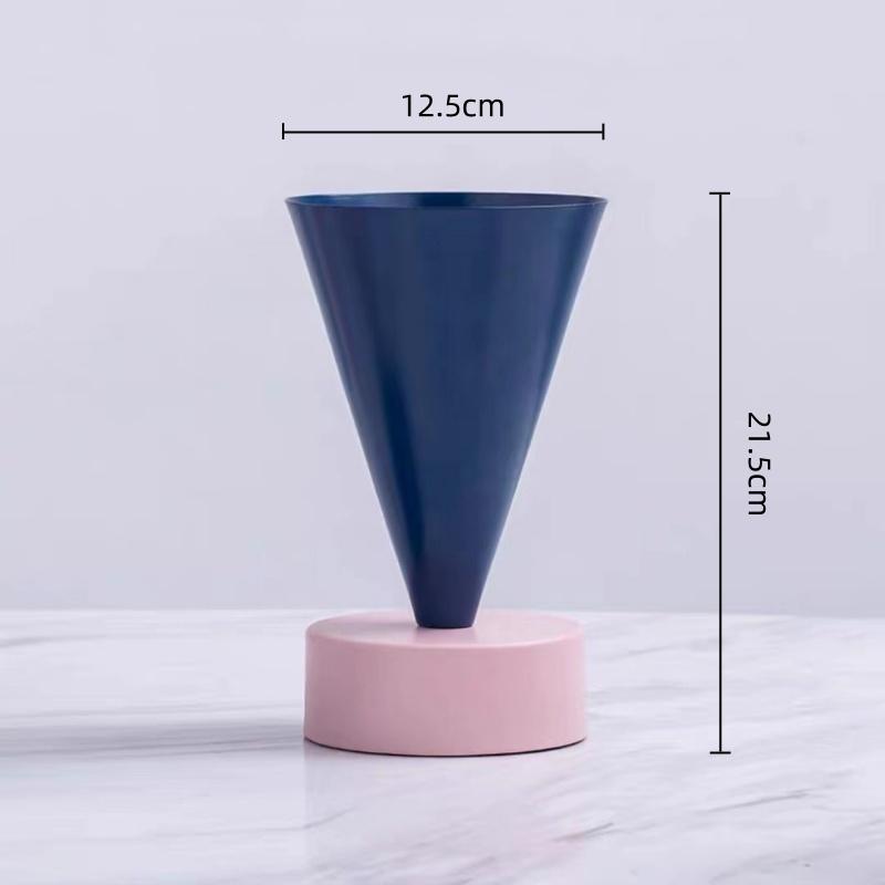 Creative Metallic Colored Vase Geometric Triangle Flower Vase Flower Arrangement Accessories Terrarium Home Decoration