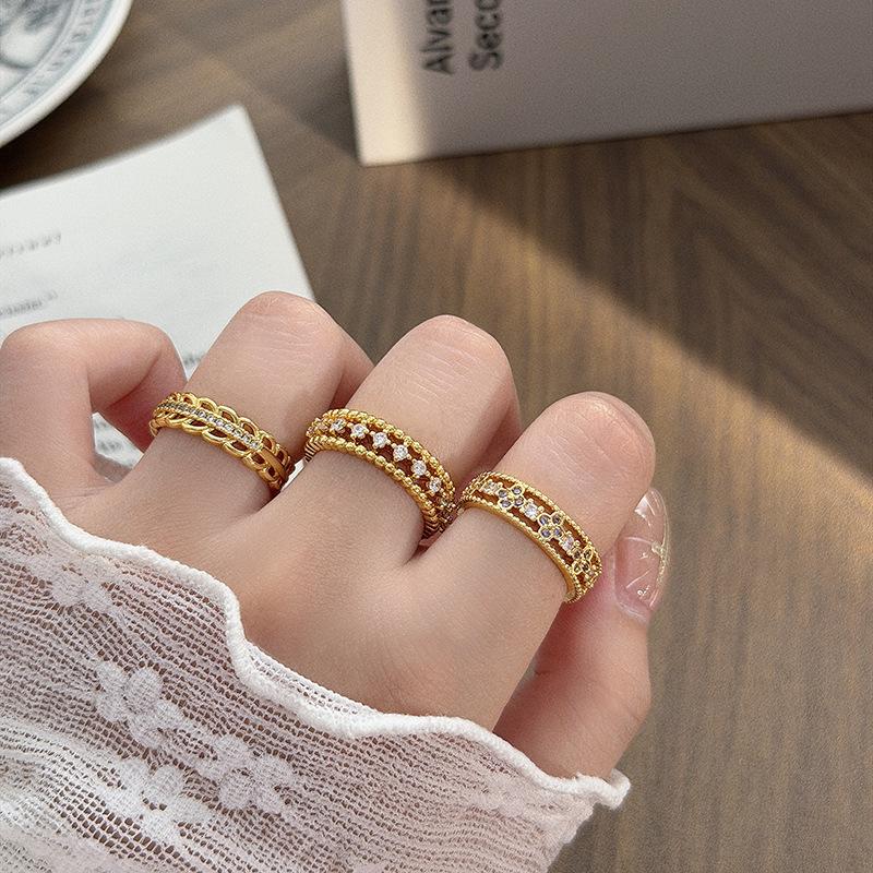 Hochwertige Nische High-End Voll Diamant Reihenring Zir*****Pen Ring Exquisiter Pendler Stapelbarer Personalisierter Ring