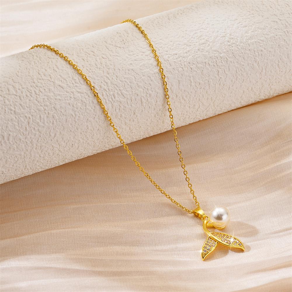 Simple Fashion Titanium Steel Women's Necklace - Non-fading, Luxurious, Versatile, Korean Style Clavicle Chain