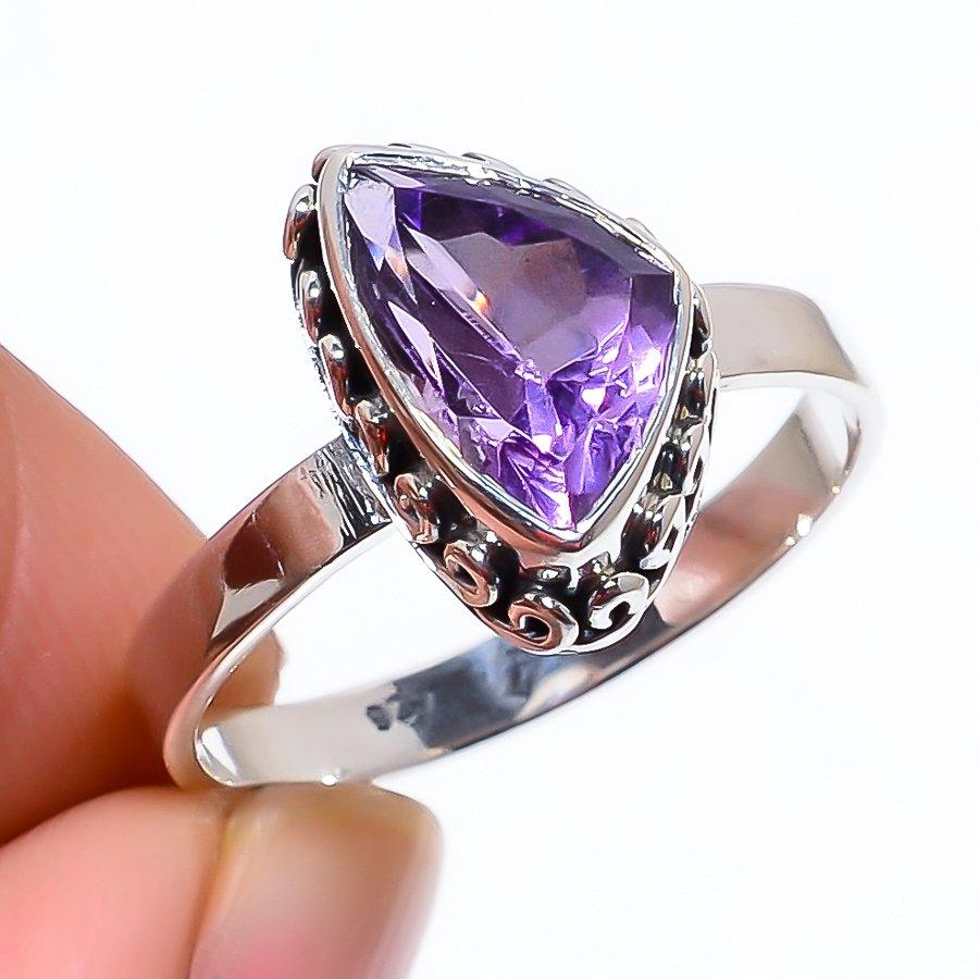 

Кольцо из серебра 925 пробы с натуральным аметистом и драгоценным камнем ручной работы S.10 J6b56