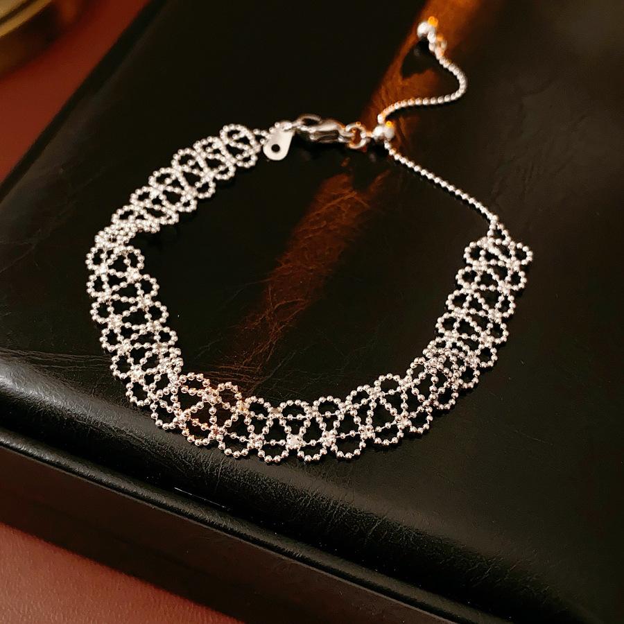Bracciale in pizzo traforato placcato oro 18k vero Bracciale europeo e americano Gioielli semplici donna