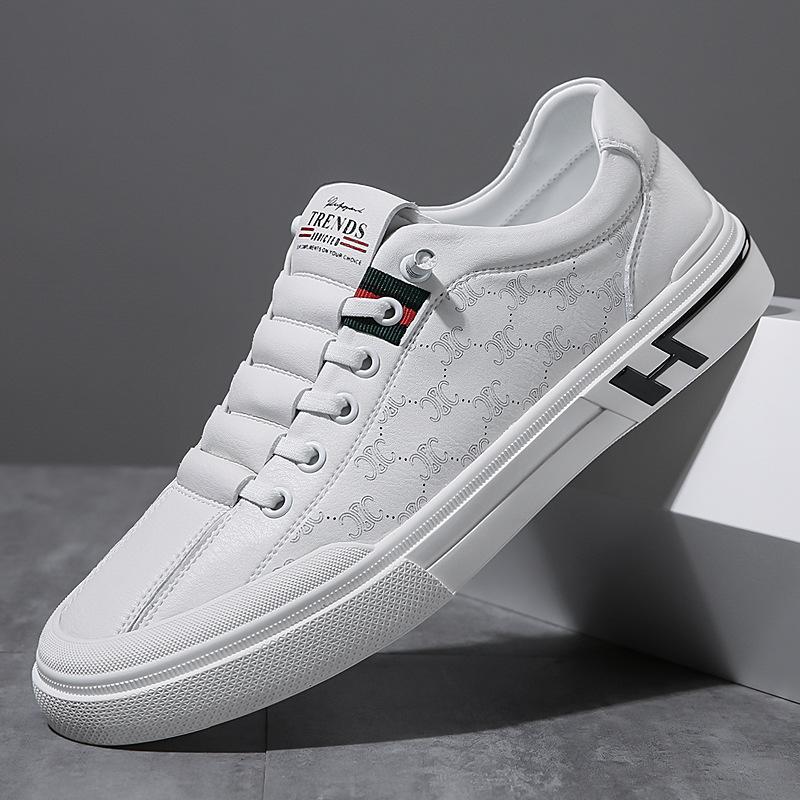 New Men's Shoes Inner Height Increase Men's Casual Leather Shoes Lazy Sports Little White Shoes Board Shoes Tide