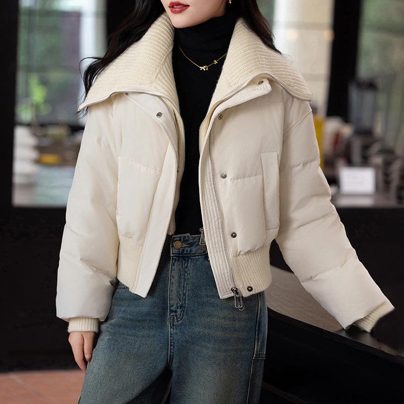 

Женский пуховик премиум-дизайна для миниатюрных женщин, зимнее пальто 2024 года с воротником-стойкой и наполнителем из пуха белой утки L suitable for 121-131 jin бежевый