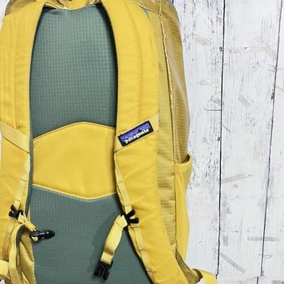 Patagonia Black Hole Pack 25L YellowCabin Gold Backpack Laptop Travel