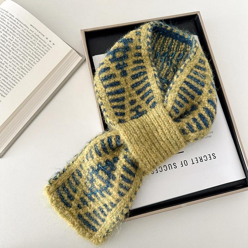 Scarf for Women Japanese and Korean Girls Two-color Knitted Warm Scarf