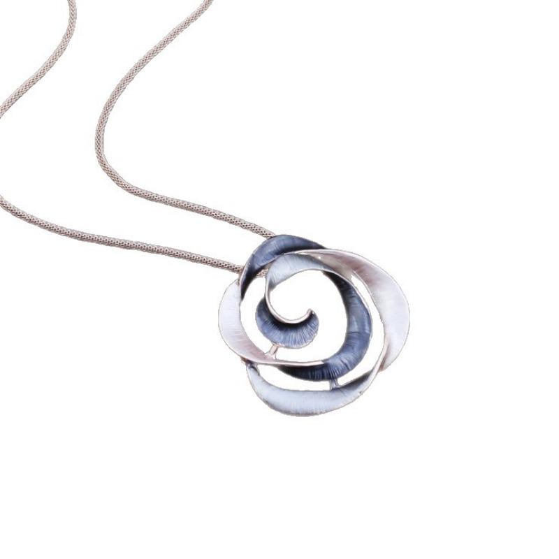 New Enamel Color Hollow Rose Earrings Pendant Set Women's Fashion High-end Rose Necklace