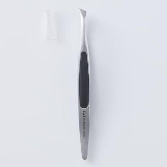 KAI Groom Tweezers Flat Tip Fine Hair Catching Non-Slip HC3021