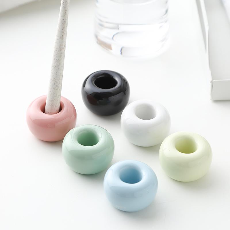 Ceramic Macaron Toothbrush Holder - Fashionable Dental Tool Stand for Couples
