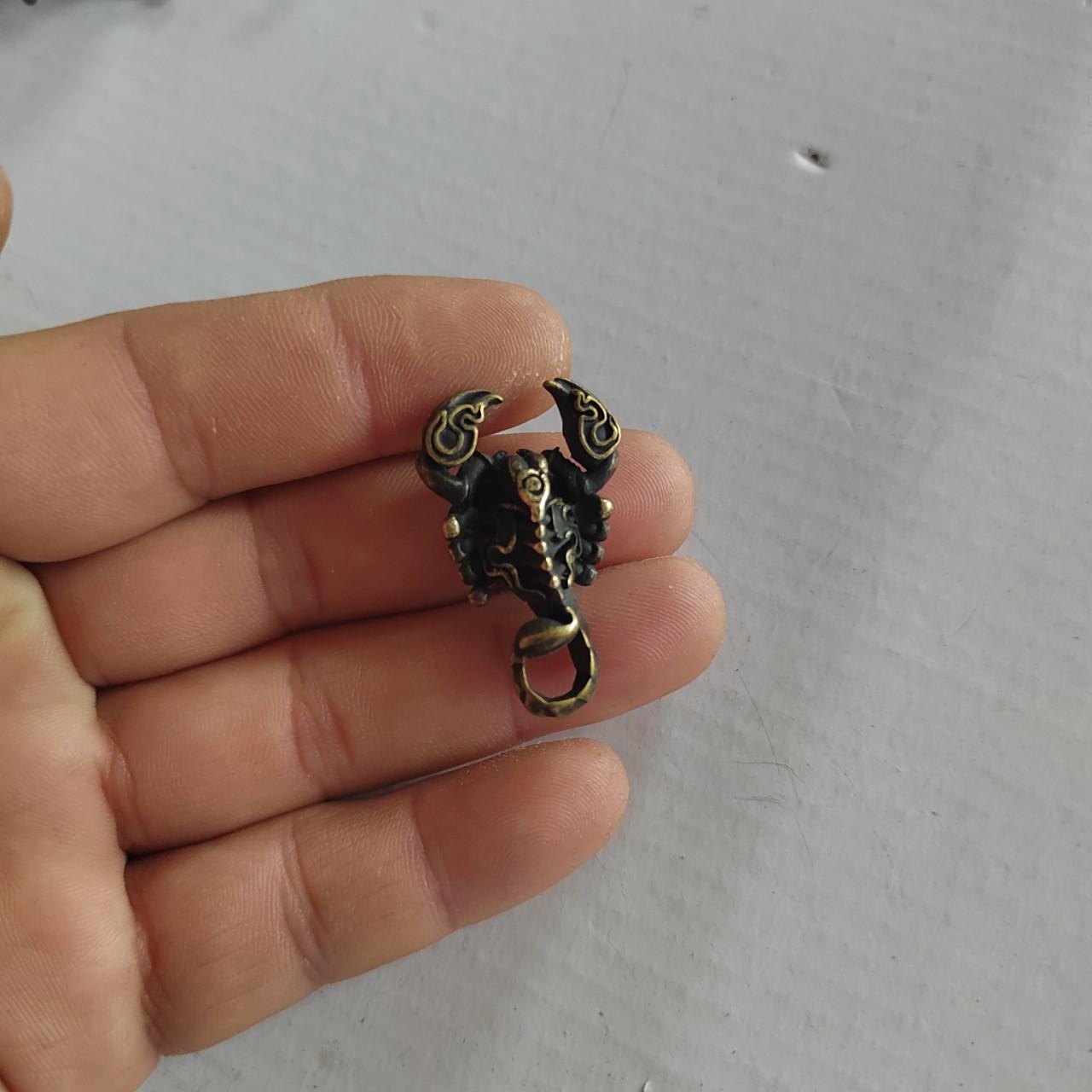 

Латунные украшения для домашних животных в виде насекомых: Богомол, Пчела, Сверчок, Муравей, Таракан, Жук