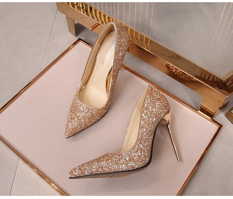 Fashion Super high heels for women, slim heels, pointed toe, shallow mouth single shoes new patent leather plus size reverse shoes, 12CM