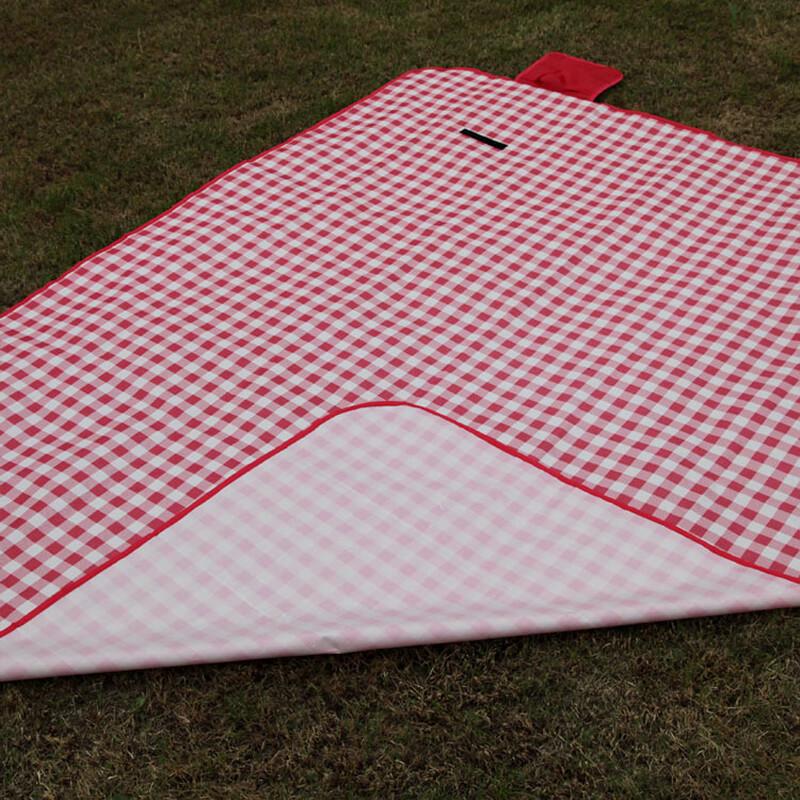 Karierte Outdoor-Picknick- und Campingmatte