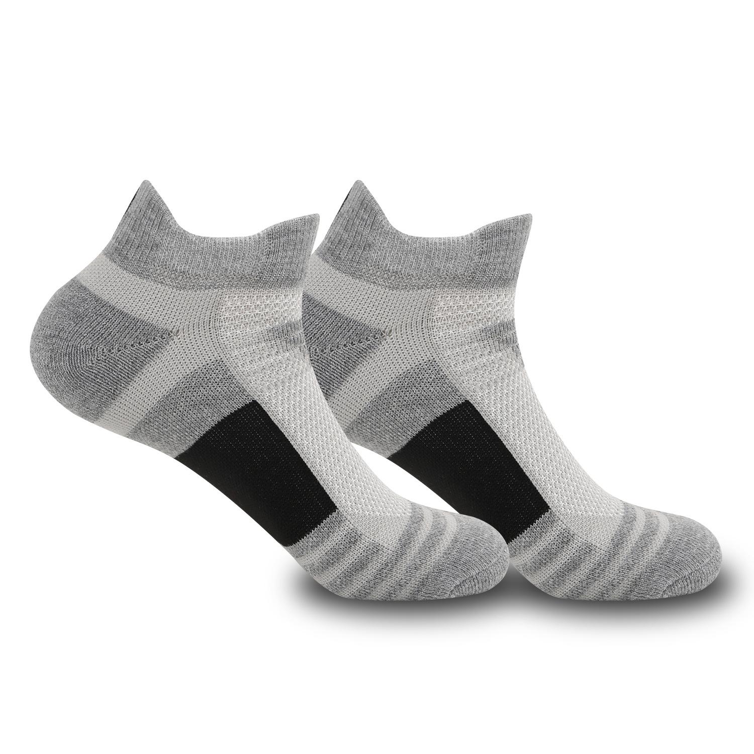 

Professional Basketball Socks Men S Thickened Towel Bottom Medium Tube, Breathable Sweat-Absorbing Running Outdoor Sports Socks Terry Socks one size fits all