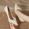 Fashion Elegant Flower String Bead Decoration Pumps Women Comfortable Pointed Toe Satin Brand Designer Shoes Fashion Wedding Bridal Shoe
