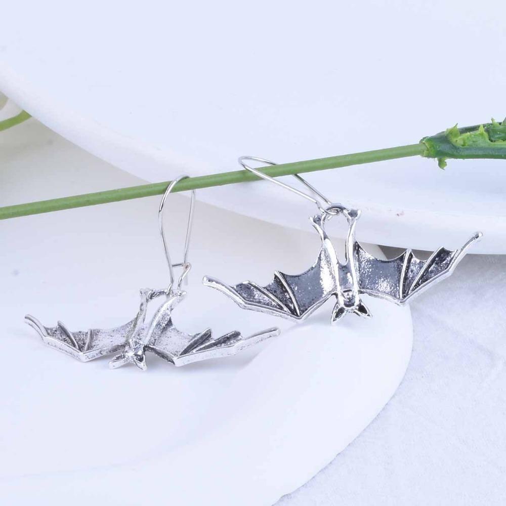 DIY Jewelry Halloween Earrings Retro Simulated Animal Pendant Funny Bat Earrings  Carnival