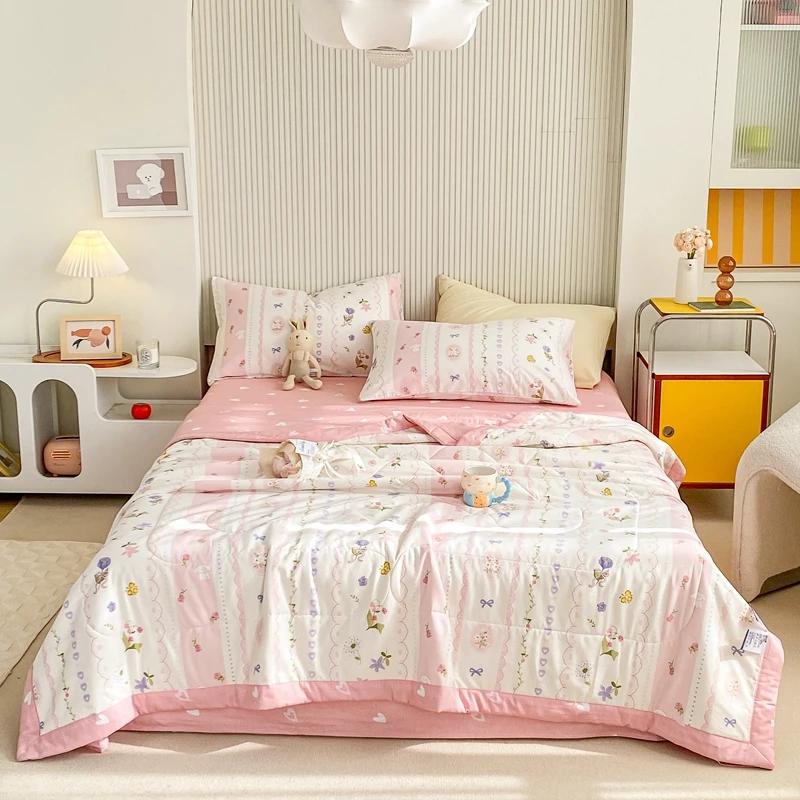 Fresh Floral Quilt 100% Cotton Flowers Print Air Conditioning Quilted Quilt Soft Breathable Lightweight Multifunction Blanket