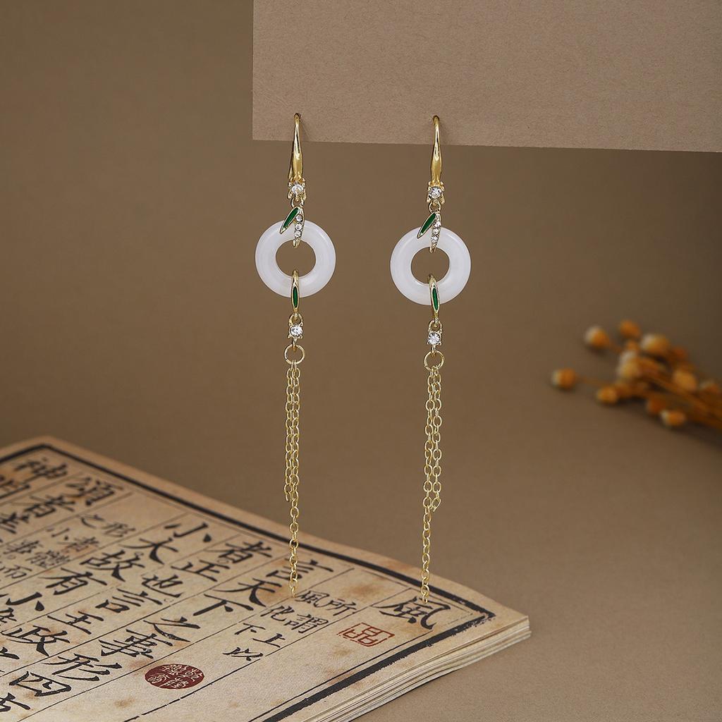 Butterfly Water Drop Pearl Fringed Ear Hook Female, Guochao Light Luxury Safety Buckle Ancient Cheongsam Earrings