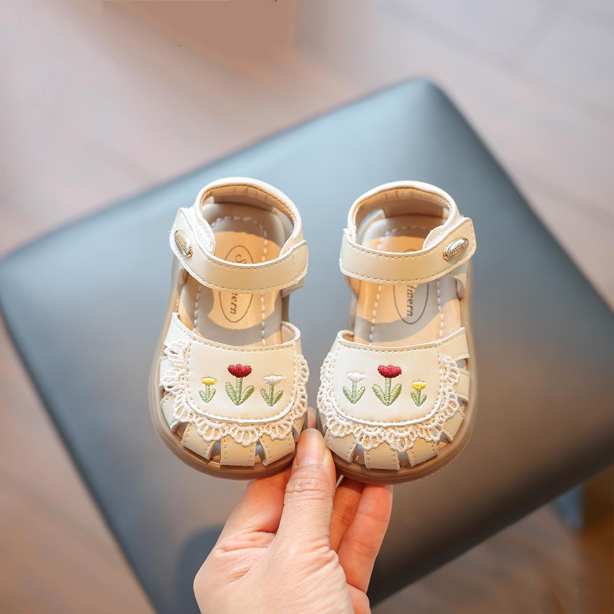 

Модная детская обувь, женские летние сандалии Treasure, 24 новых туфельки принцессы с мягкой подошвой для детей 1-2 лет, прогулочная обувь для девочек Баотоу 12.5cm