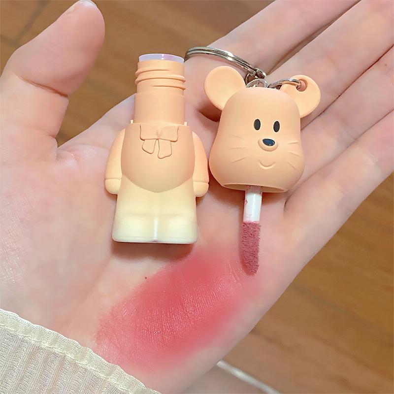 

Han Shun Матовая грязь для губ: Нелипкий, Универсальный Брелок-Блеск для губ в форме медвежонка, Сияющий Матовый Финиш, Милый Дизайн Мышки.