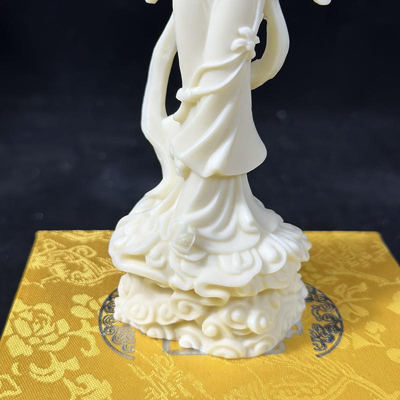 Jade Rabbit Chang'e Fairy  Decorative Statue Chinese Mythological Characters Home Room Office Deco Art Statue 18cm / 7.07 In