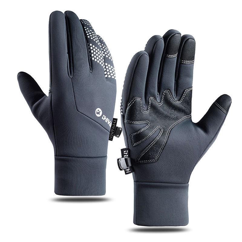 Warm-keeping Cycling Gloves for Outdoor Activities Skiing Cycling Water-resistant and Anti-slip Touchscreen with Added Insulation for Cold Protection.