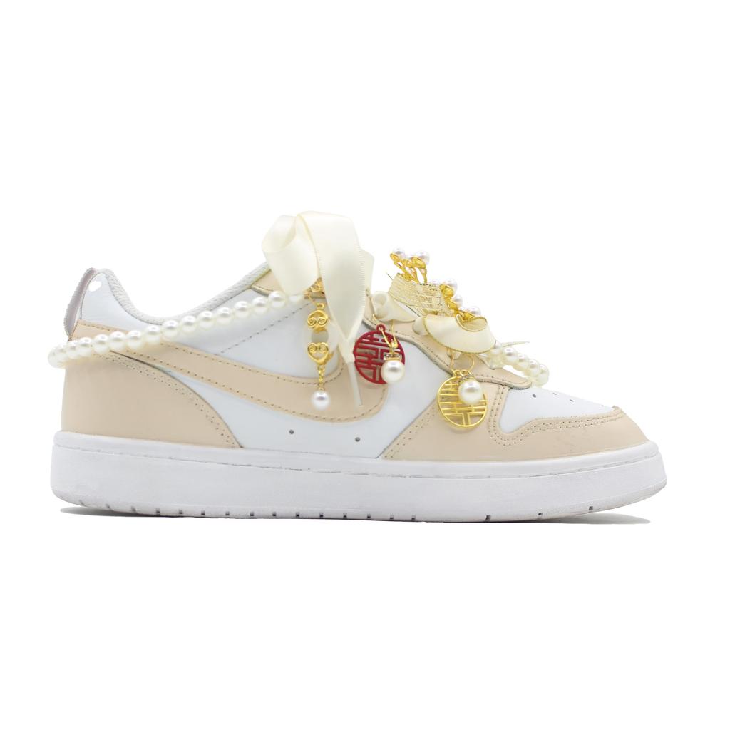 Nike Court Borough Eternal Love 32 Leather Slip Resistant Abrasion Resistant Low Top Skateboard Shoes Women's White BQ5448-100(Team283-32)