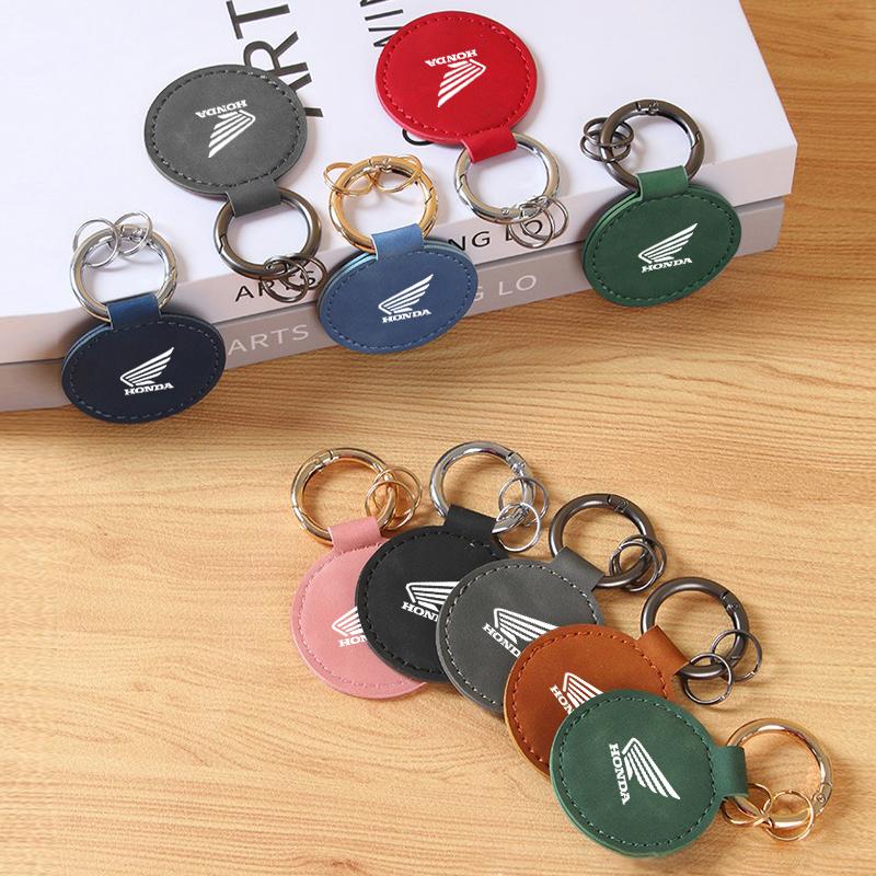 HOPDJ1 Motorcycle Keychain Leather Keyring Pendant For Honda CB400 CB650 FCBF CBR25ORR CRF SH3O0 NC75O Pilot Jazz HRV Accessories