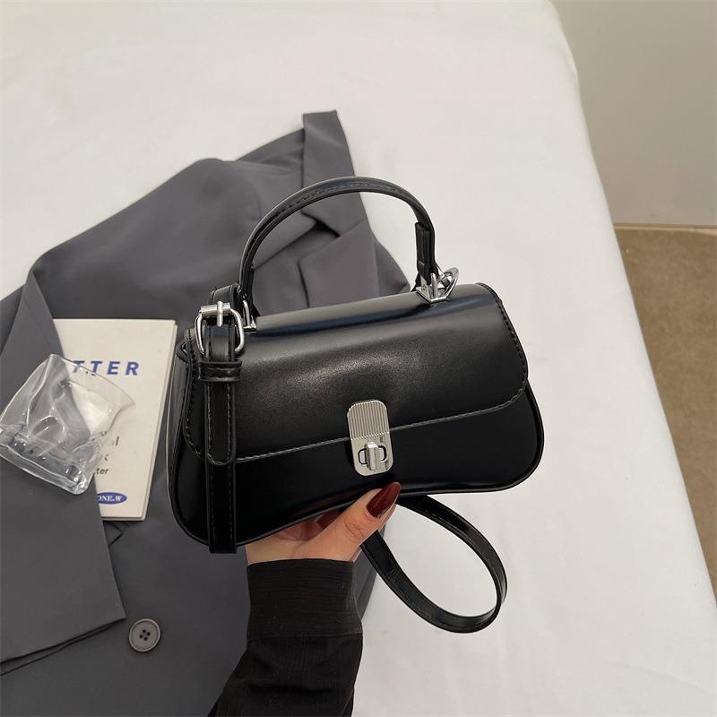 Small bag women's new summer versatile shoulder messenger bag high-end portable small square bag