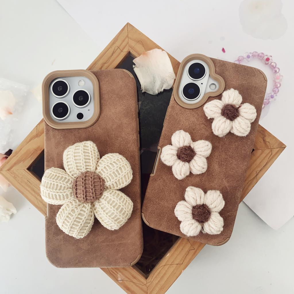 Big/Small Flower Brown Phone Case Protective Cover for iPhone 13/14/15/16 Pro Max