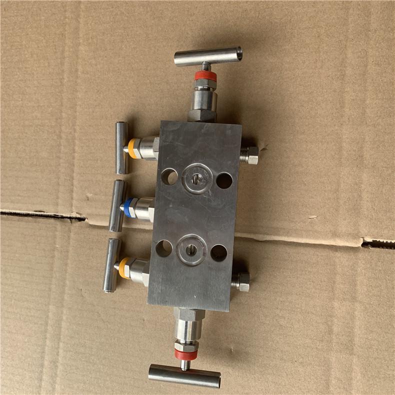 Stainless Steel Five-Valve Manifold for 3051CD & EJA with Special Materials