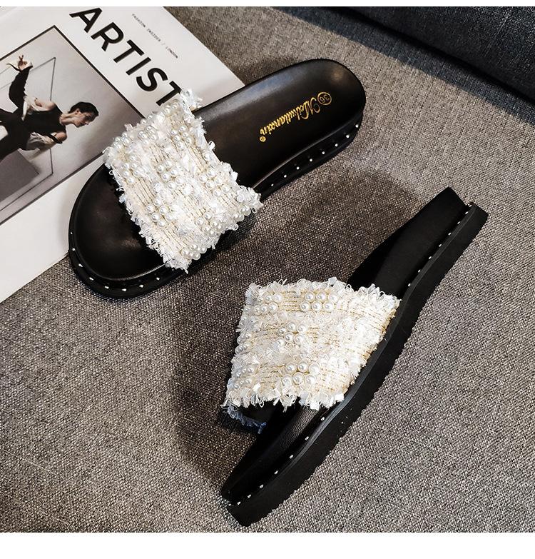 Internet Celebrity Slippers Women's Summer Wear Extra Large Size 41-43 Thick-soled Cool Slippers 2025 New Fashion Versatile Beach Shoes