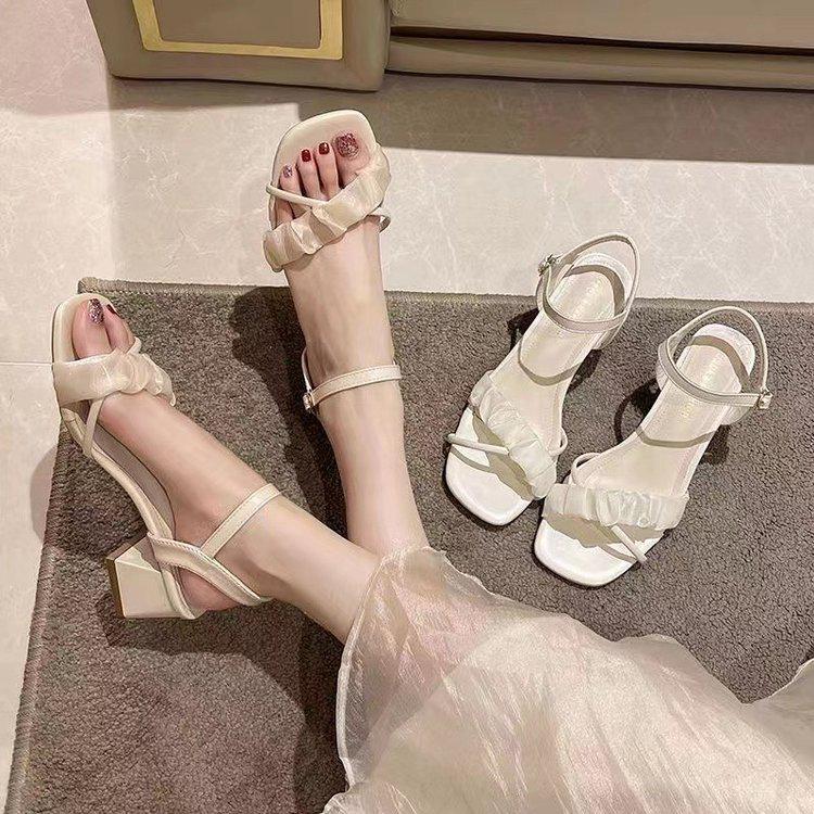 2025 Summer Women's Trendy Chunky Heel Fairy Sandals – High-End French Roman Style