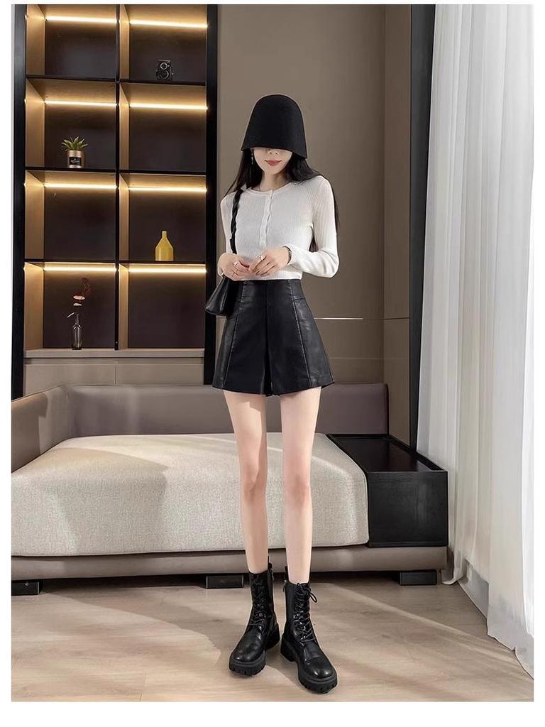 High-Waisted Leather Shorts for Women - 2026 New Style A-Line Slim Fit PU Wide-Leg Bootcut (Autumn/Winter) In Black
