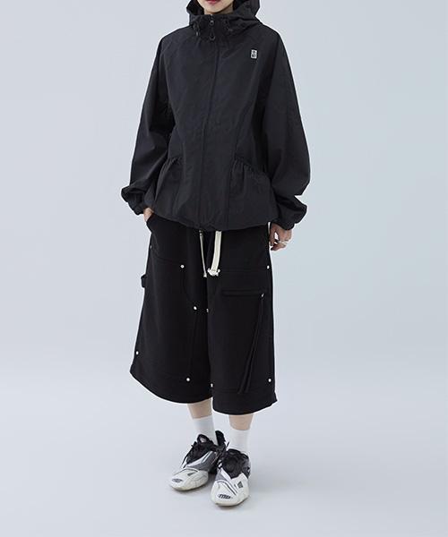 Mimdeowodeulobeu Solar Rivet Bermuda Pants_Black