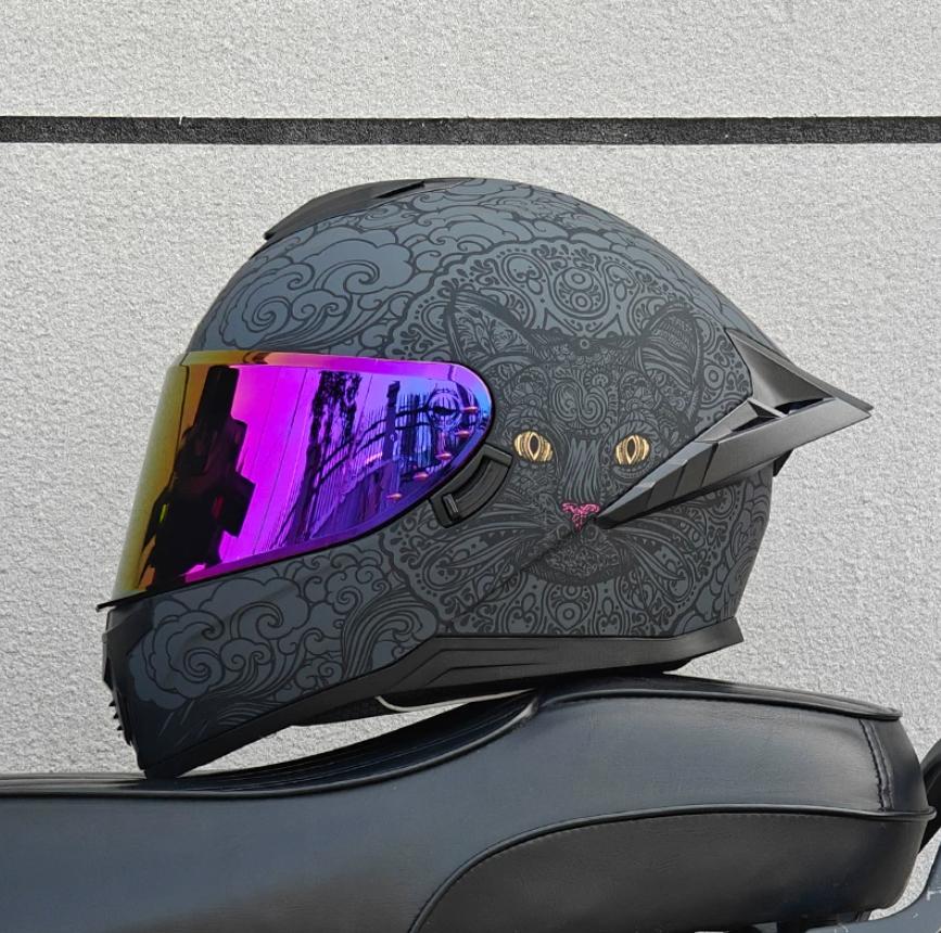DOT Anime Cartoon Full Face Motorcycle Helmet Graffiti Printed Street Racing Motorbike Helmet For Adults