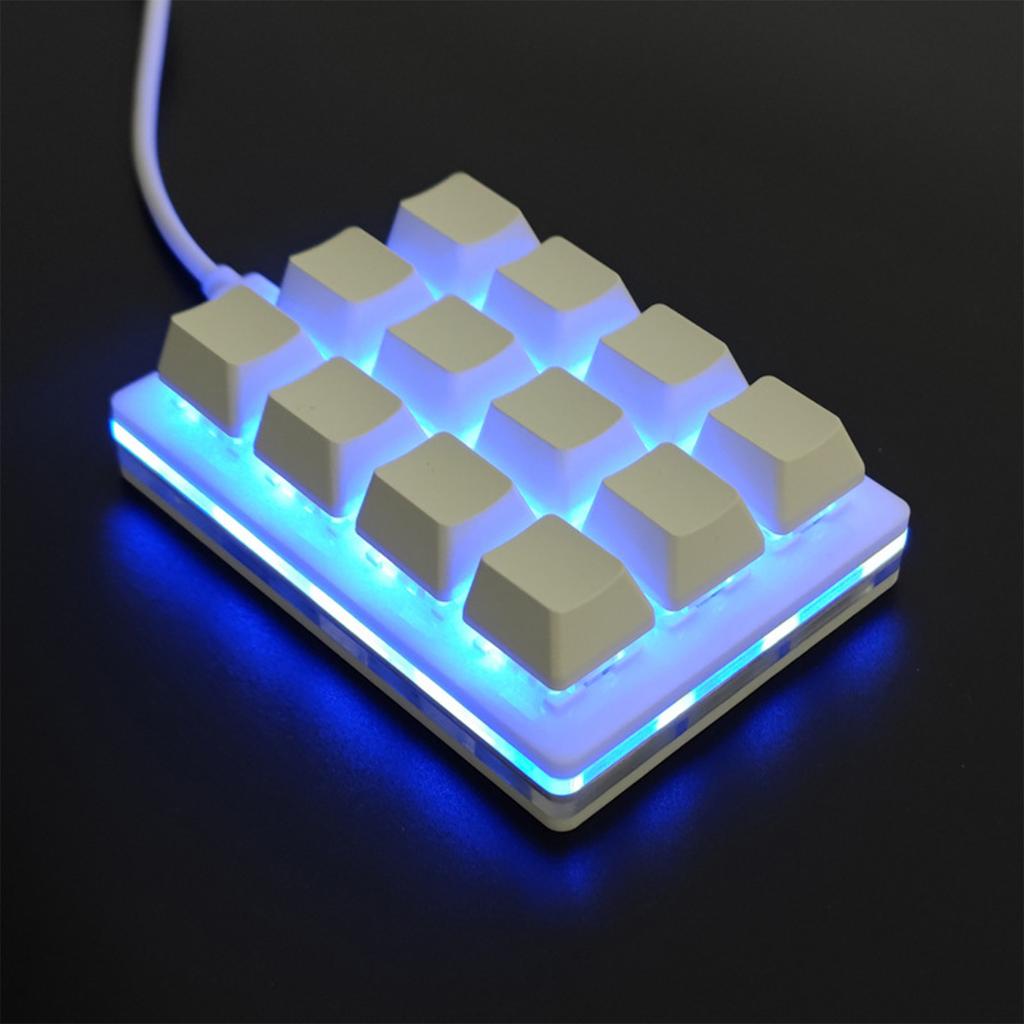 Programmierbare mechanische Mini-Gaming-Tastatur mit 12 Tasten, Doppelknöpfen und RGB-Beleuchtung, Typ-C-Kabel