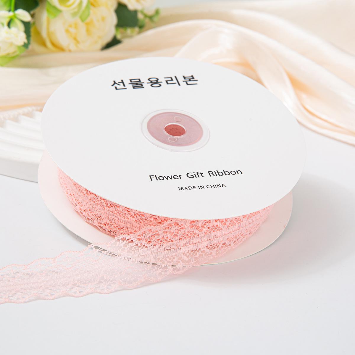 

3см Атласна стрічка з порожнистим мереживним краєм для квіткових букетів та DIY бантів (50 ярдів)