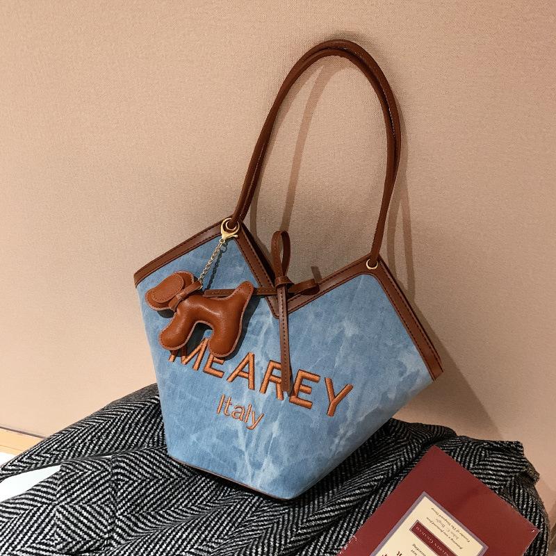 Denim Blue Tote Bag Casual Commuter Bag New Fashionable and Versatile Shoulder Bag
